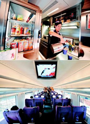 大陸高速鐵路車廂，窗明几淨，提供方便的服務，受到旅客好評。<br />（新華社）