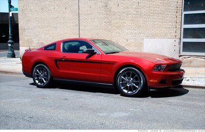 2011_ford_mustang1.jc.jpg